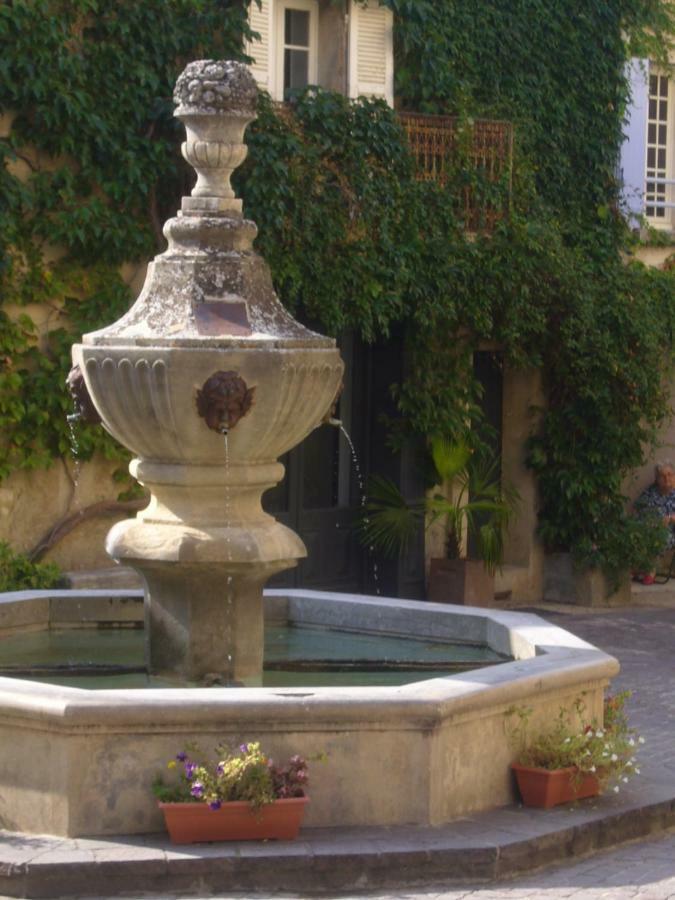 Maison Provencale Apartment Venasque Bagian luar foto